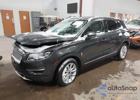 2019 Lincoln Mkc Select z USA, uszkodzony, nr VIN 5LMCJ2D97KUL37588
